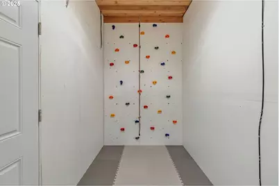 2908 NW Birkendene St, Portland, OR 97229 - Photo 26