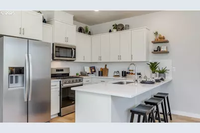 6424 SE Nasha St, Hillsboro, OR 97123 - Photo 8