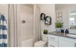 6424 SE Nasha St, Hillsboro, OR 97123 - Photo 16