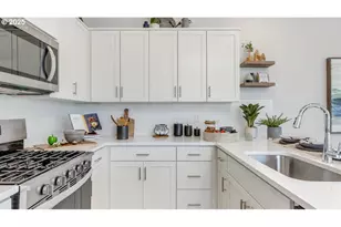 6424 SE Nasha St, Hillsboro, OR 97123 - Photo 10