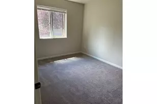 15650 SE Stark St, Portland, OR 97233 - Photo 14