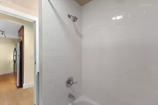 1829 NW Lovejoy St, Portland, OR 97209 - Photo 16