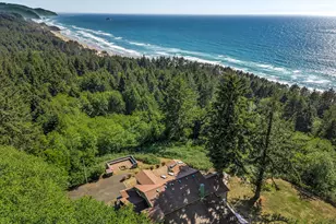 32307 Ruby Ln, Cannon Beach, OR 97110 - Photo 12