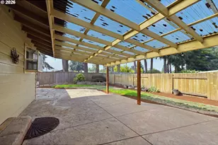 2710 Crocker Rd, Eugene, OR 97404 - Photo 26