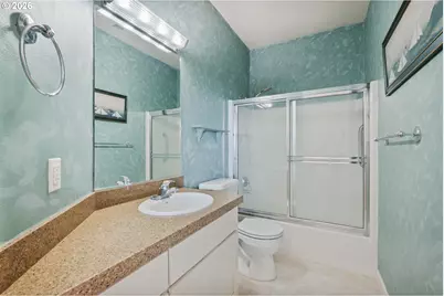 245 W St James Pl, Longview, WA 98632 - Photo 18