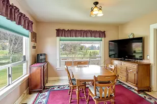 13595 S Warrick Rd, Molalla, OR 97038 - Photo 8