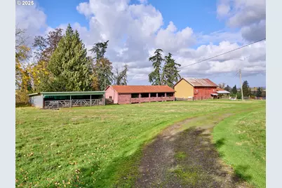 13595 S Warrick Rd, Molalla, OR 97038 - Photo 28
