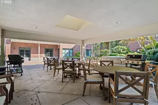 400 W 8th St, Vancouver, WA 98660 - Photo 26