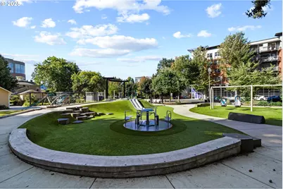 400 W 8th St #236, Vancouver, WA 98660 - Photo 38