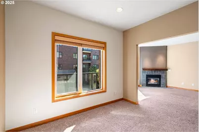 400 W 8th St #236, Vancouver, WA 98660 - Photo 12