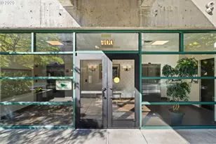 400 W 8th St, Vancouver, WA 98660 - Photo 2