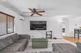820 NE 156th Ave, Vancouver, WA 98684 - Photo 2