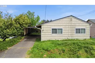 4704 NE 108th Ave, Portland, OR 97220 - Photo 2