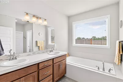 708 E Taft St, Carlton, OR 97111 - Photo 10