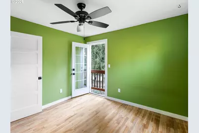 9208 SW 44th Ave, Portland, OR 97219 - Photo 14