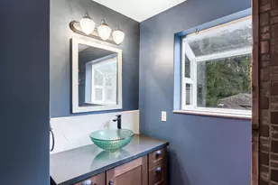 9208 SW 44th Ave, Portland, OR 97219 - Photo 12