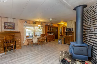 125067 Bunny Butte Rd, Crescent Lake, OR 97733 - Photo 32