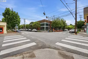 1741 SE Brooklyn St, Portland, OR 97202 - Photo 48