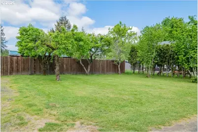 1240 SW Gerold St, Corvallis, OR 97333 - Photo 4