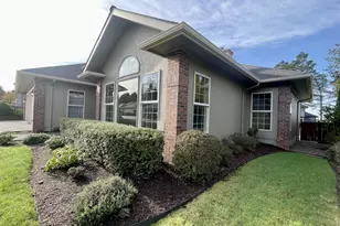 2180 Hayes St, North Bend, OR 97459 - Photo 8