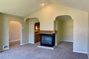 2180 Hayes St, North Bend, OR 97459 - Photo 22