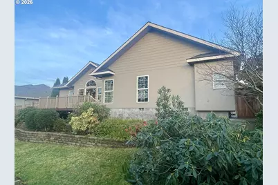 2180 Hayes St, North Bend, OR 97459 - Photo 46