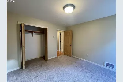 2180 Hayes St, North Bend, OR 97459 - Photo 36