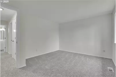 22680 SW Mandan Dr, Tualatin, OR 97062 - Photo 32