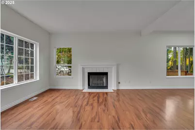 22680 SW Mandan Dr, Tualatin, OR 97062 - Photo 8