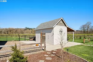 136 Klazina Ct, Woodland, WA 98674 - Photo 40