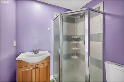14996 SE Caruthers Ct, Portland, OR 97233 - Photo 18
