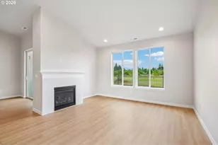 717 Magnolia Ave, Woodburn, OR 97071 - Photo 8