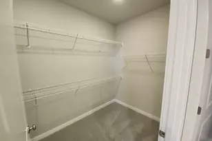 717 Magnolia Ave, Woodburn, OR 97071 - Photo 14