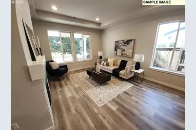 717 Magnolia Ave, Woodburn, OR 97071 - Photo 8