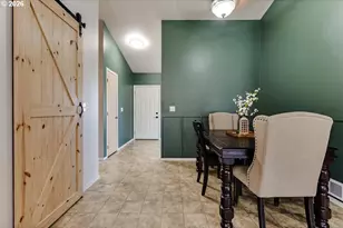 549 Gilfry Ave, Creswell, OR 97426 - Photo 12