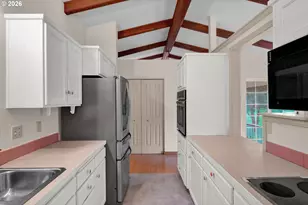 26 Ocean Dunes Dr, Florence, OR 97439 - Photo 20