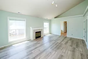 692 Burgundy Ave NE, Keizer, OR 97303 - Photo 24