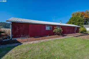 9885 Buena Vista Rd, Independence, OR 97351 - Photo 32