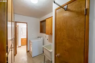 9885 Buena Vista Rd, Independence, OR 97351 - Photo 26