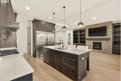 101 W 15th Cir, La Center, WA 98629 - Photo 12