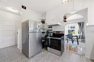 422 NE 57th Ave, Portland, OR 97213 - Photo 8