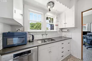 422 NE 57th Ave, Portland, OR 97213 - Photo 10