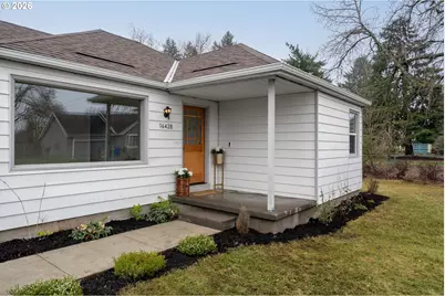 16428 SE Woodward St, Portland, OR 97236 - Photo 4