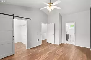 8165 NE Wilkins St, Hillsboro, OR 97006 - Photo 14