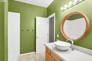 8165 NE Wilkins St, Hillsboro, OR 97006 - Photo 6