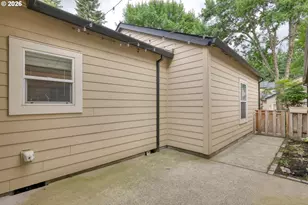8165 NE Wilkins St, Hillsboro, OR 97006 - Photo 20