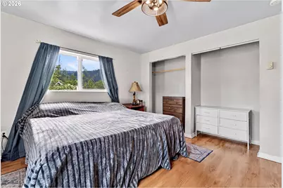 269 S 69th Pl, Springfield, OR 97478 - Photo 22