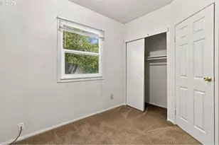 736 5th St, Springfield, OR 97477 - Photo 16