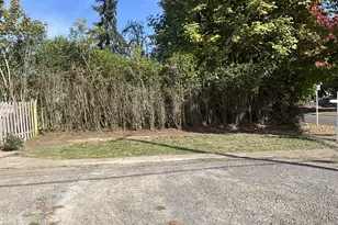 736 5th St, Springfield, OR 97477 - Photo 26