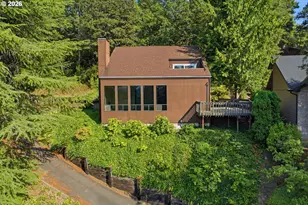 3040 Camellia Dr, Salem, OR 97302 - Photo 1